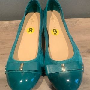 Cole haan flats with Nike air bottom size 9 teal